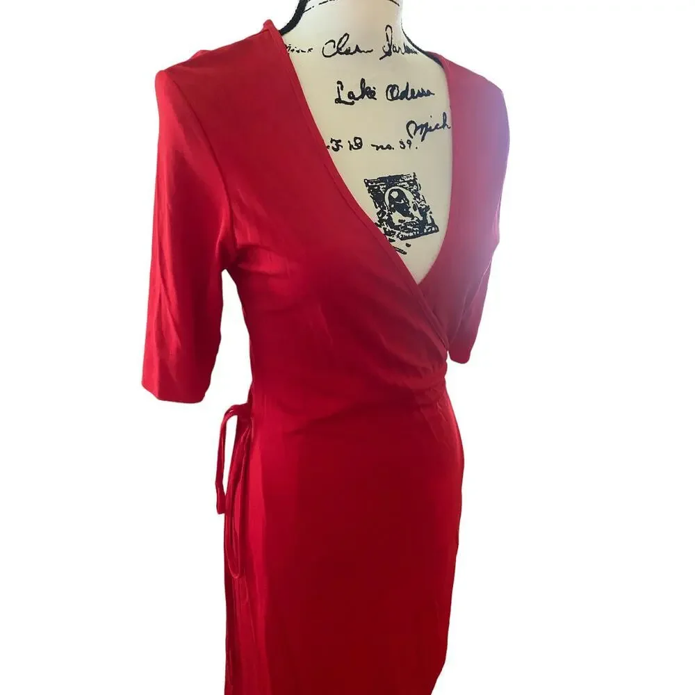Gap Size Medium Red Dress made from Rayon - Picture 16 of 16